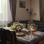 Five House Villa