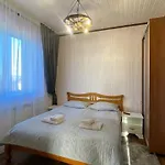 Five House Villa Skhidnytsia