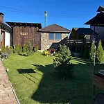 Villa Five House *