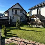 Five House Villa *