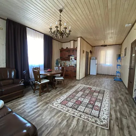 Five House Villa