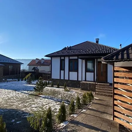 Five House * Skhidnytsia
