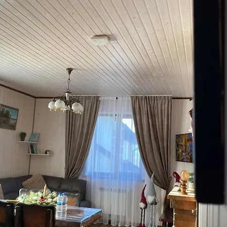 Five House Villa *