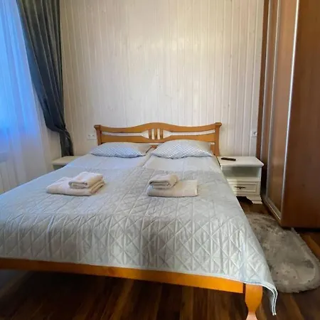 Вилла Five House *