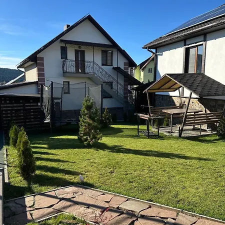 Five House Villa *